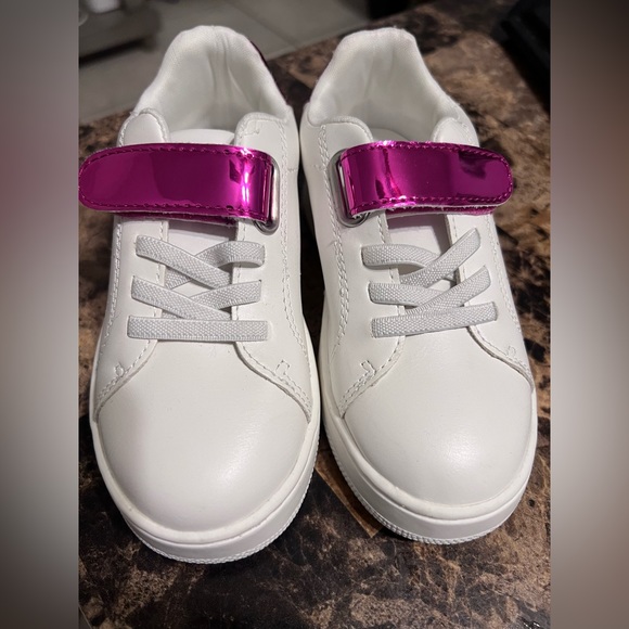 Girls shoes size 10 - Picture 1 of 4